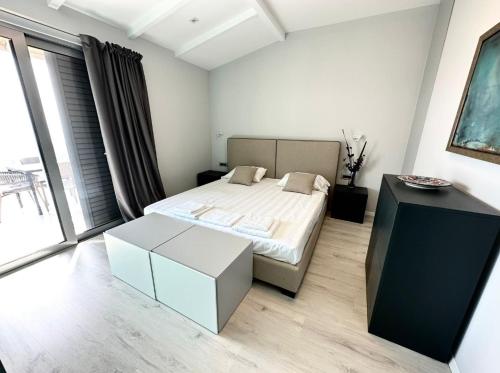 Gallery image of Penthouse Sea view Apartments in Sarandë