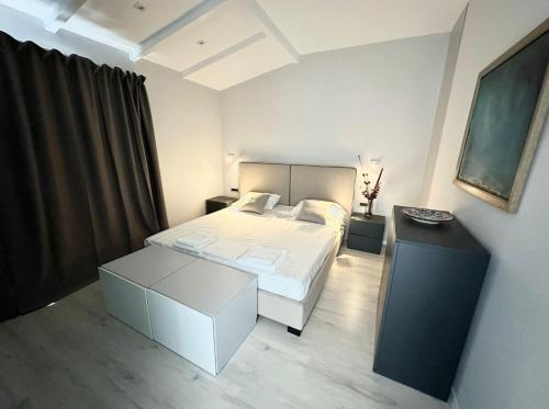 Gallery image of Penthouse Sea view Apartments in Sarandë