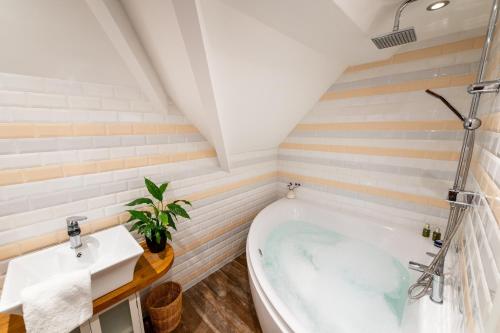 Koupelna v ubytování Beckview Apartment and En-Suite
