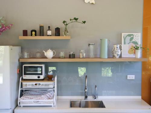 Cuisine ou kitchenette dans l'établissement 山外鄉村民宿 Shanwai Countryside B&B金門環島南路五段777號