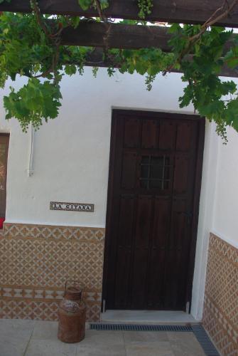 Η πρόσοψη ή η είσοδος του B&B Los Lujos