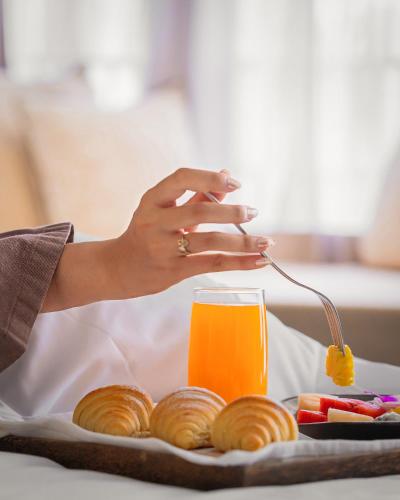 Drankjes bij Sarai and Wander Resort