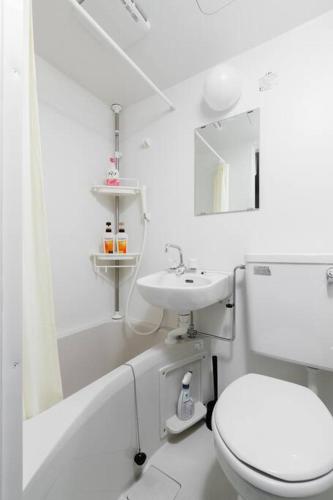 Super close to Dotonbori! Great location room#402
