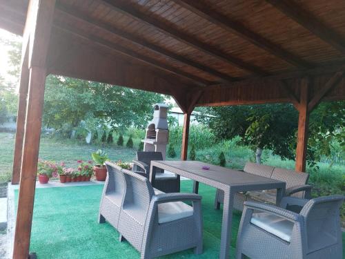 Jardín al aire libre en Casa Anais