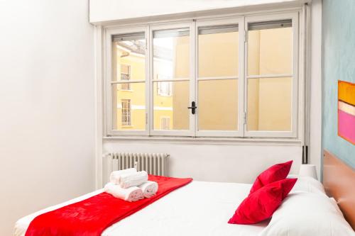 ArtStay - Apt Garibaldi Tower, near Metro Station M5, M2