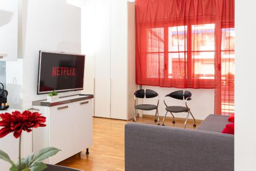 ArtStay - Apt Garibaldi Tower, near Metro Station M5, M2
