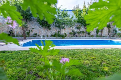 Bazén v ubytování Cem Sentido - Alentejo Apartments nebo v jeho okolí