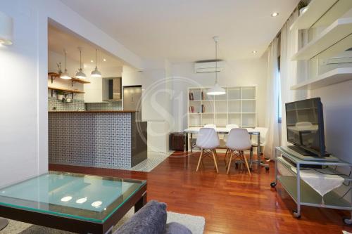 Nice apartment in Les Corts