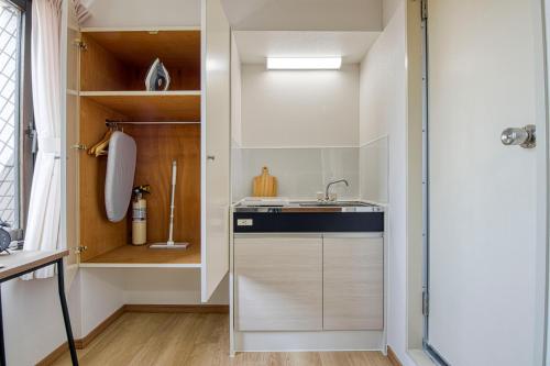 Modern Living Tokyo Komagome 604, compact studio at excellent location
