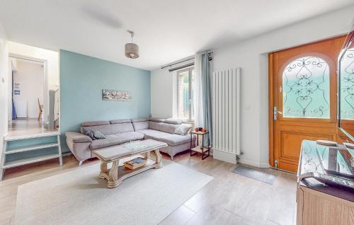 Stunning Home In Arques La Bataille Arq