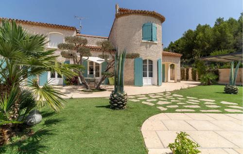 Gallery image of Beautiful Home In Marignane With Wifi in Marignane
