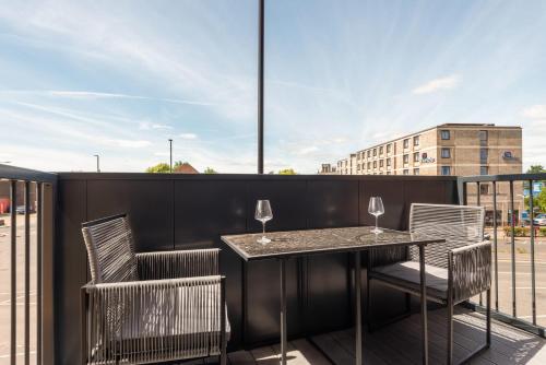 Superior Apartment with Balcony & Gym photo 14