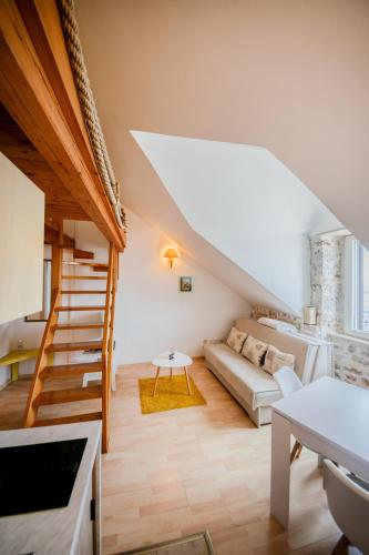 Seaside Apartments Bol