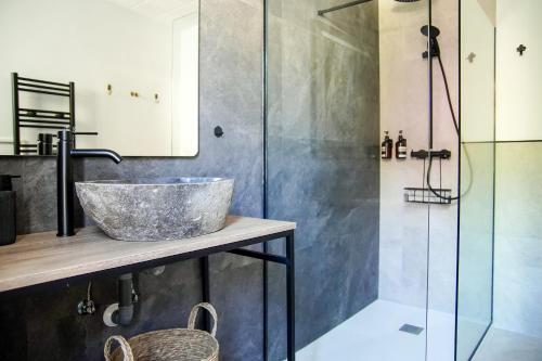 Apartamento Completo en el Casco histórico con vista a la Sierra Nevada