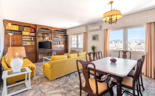 WintowinRentals Céntrico y Luminoso Apartamento en el Corazón de Málaga