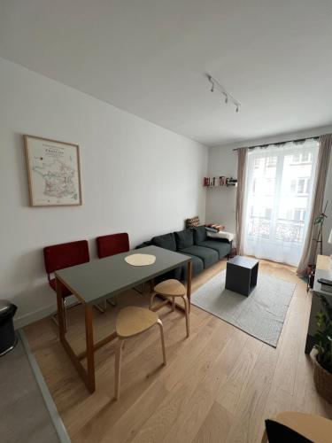 Cosy Canal St Martin Apartment