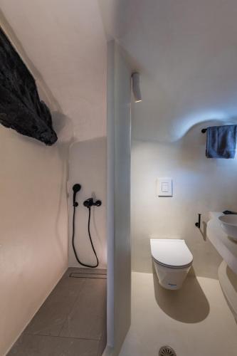 Koupelna v ubytování ArtChroma House