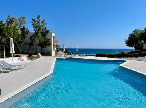 Villa by the sea near Sounio