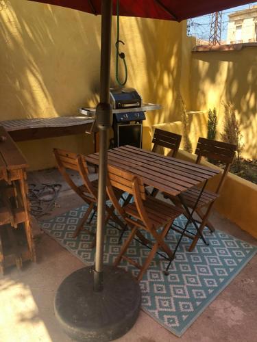 Grand T2 climatisé avec jardin et spa