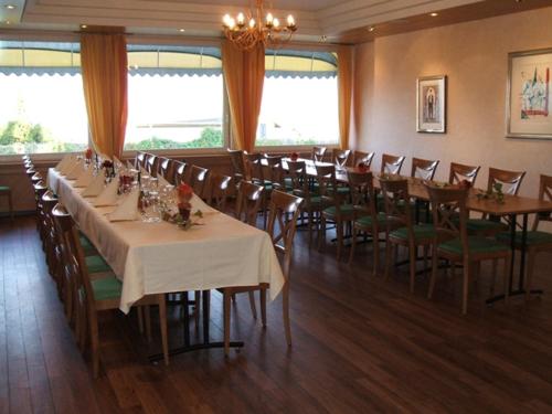 MörigenにあるRestaurant-Hotel Seeblickのギャラリーの写真