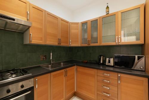 Cozy Apartment in Trastevere