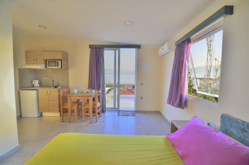 Callista sea view or garden