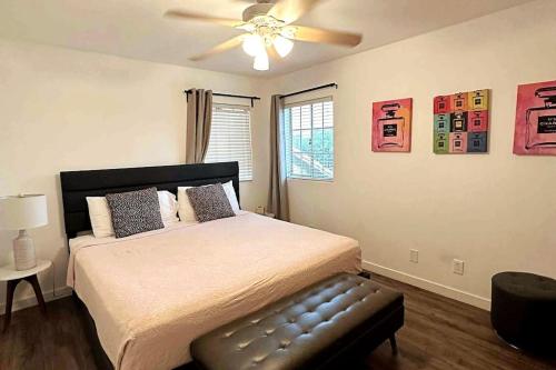 Postel nebo postele na pokoji v ubytování Concepcion-Room 3