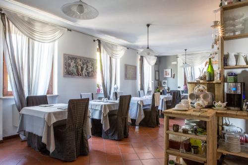 Un restaurant sau alt loc unde se poate mânca la Hotel Florence