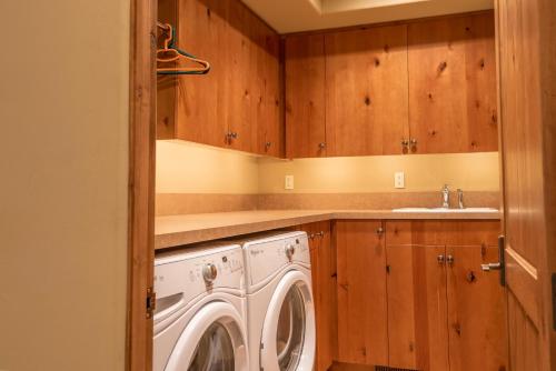 Gambar di galeri bagi Trail Creek Crossings Unit C di Ketchum