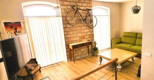 La Niña Bonita電視和／或娛樂中心