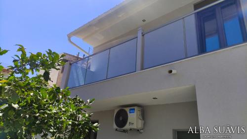 Alba Suāvis - Luxury City Apartment