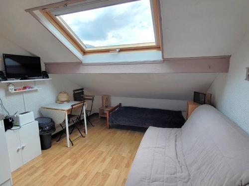 Studio au pied des pistes à St Léger les Mélèzes - 2/3 personnes - FR-1-393-173