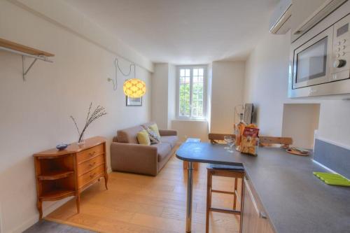 4 - Cosy studio old Antibes