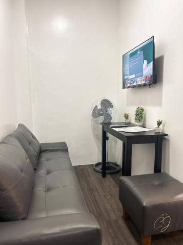 Μια τηλεόραση ή/και κέντρο ψυχαγωγίας στο CJ Apartments