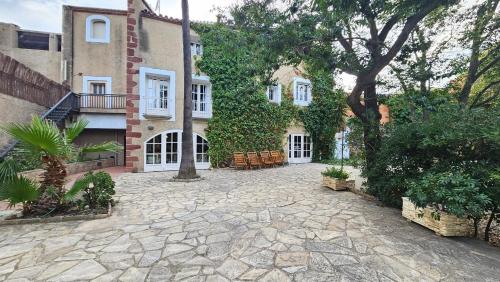 Gambar di galeri bagi Cal Peyrí di Vilanova de Escornalbou