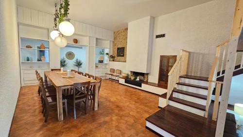 Gambar di galeri bagi Cal Peyrí di Vilanova de Escornalbou