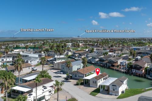 Gallery image of Bonnet Sea Cottage on the water- LIV Resort in Port Isabel