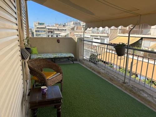 Bohemian Cozy Flat, with terrace 24h available, self- check in