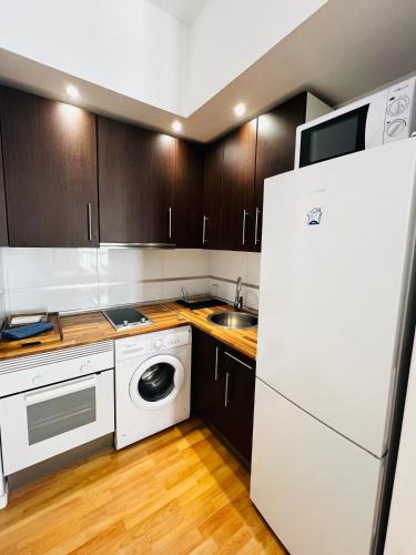 CALDERON III Deluxe Central Sinesedesignhomes