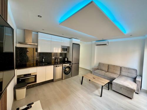 Aljaima I City Center and Beach Apartment