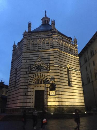 ピストイアにあるPalazzo Bracciolini Nel cuore della cittàのギャラリーの写真