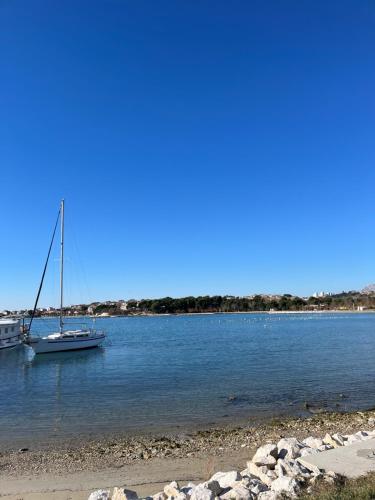 Studio apartman Plautila