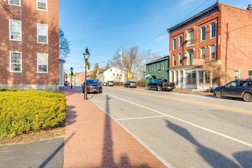 Φωτογραφία από το άλμπουμ του Downtown Hallowell Retreat with Water Views! σε Hallowell