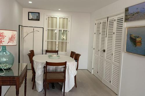 Imagen de la galería de piso de 2 dormitorios, en El Puerto de Santa María