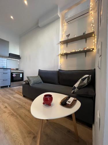 Noa - Designed City Center Suite With A Garden