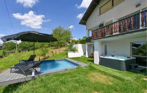 Nice Home In Lopatinec With Kitchen