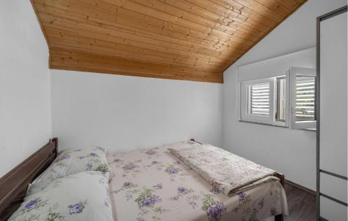 Nice Apartment In Sibenik With Wifi