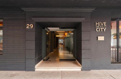Η πρόσοψη ή η είσοδος του Hive Mexico City by G Hotels