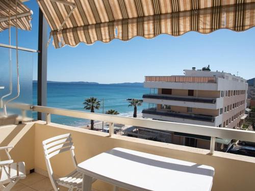 Studio cabine 4 pers, bord de mer, clim, parking, WIFI - FR-1-803-60