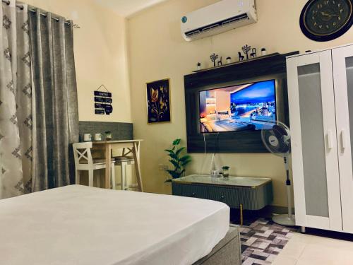 Studio Appartment in Building